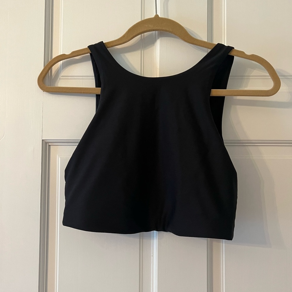 OV Venus Crop top / Sz M NWOT